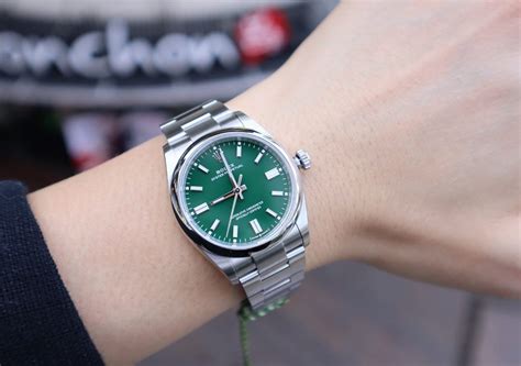 rolex op 36mm green|rolex op 36 retail price.